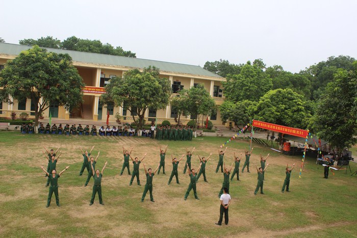 anh-5-copy-.jpg (127 KB)