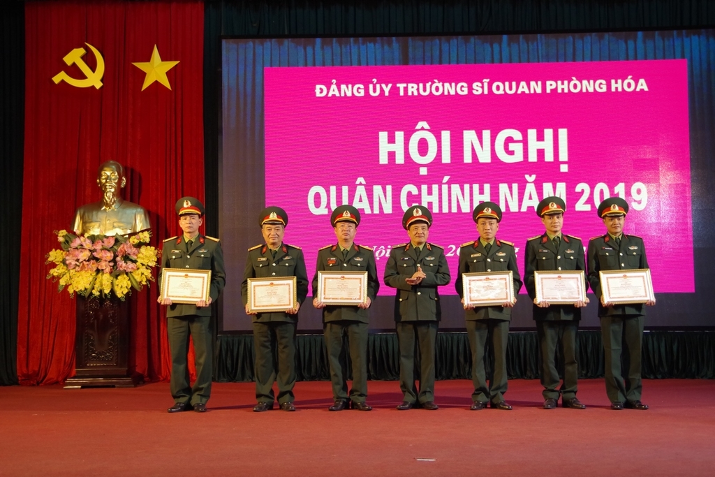 anh-1-4-copy-.jpg (462 KB)