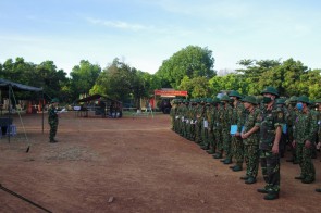 TRƯỜNG SĨ QUAN PHÒNG HÓA TỔ CHỨC THI TỐT NGHIỆP MÔN KỸ THUẬT CMBC CHO HỌC VIÊN ĐẠI ĐỘI 4