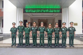 Trường Sĩ quan Phòng hóa tổ chức Thi Tốt nghiệp môn Công tác đảng, công tác chính trị cho học viên Đại đội 4
