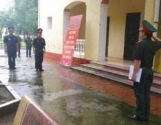 Trường Sĩ quan Phòng hóa tổ chức Thi tốt nghiệp môn Tiếng Anh cho học viên Đại đội 4